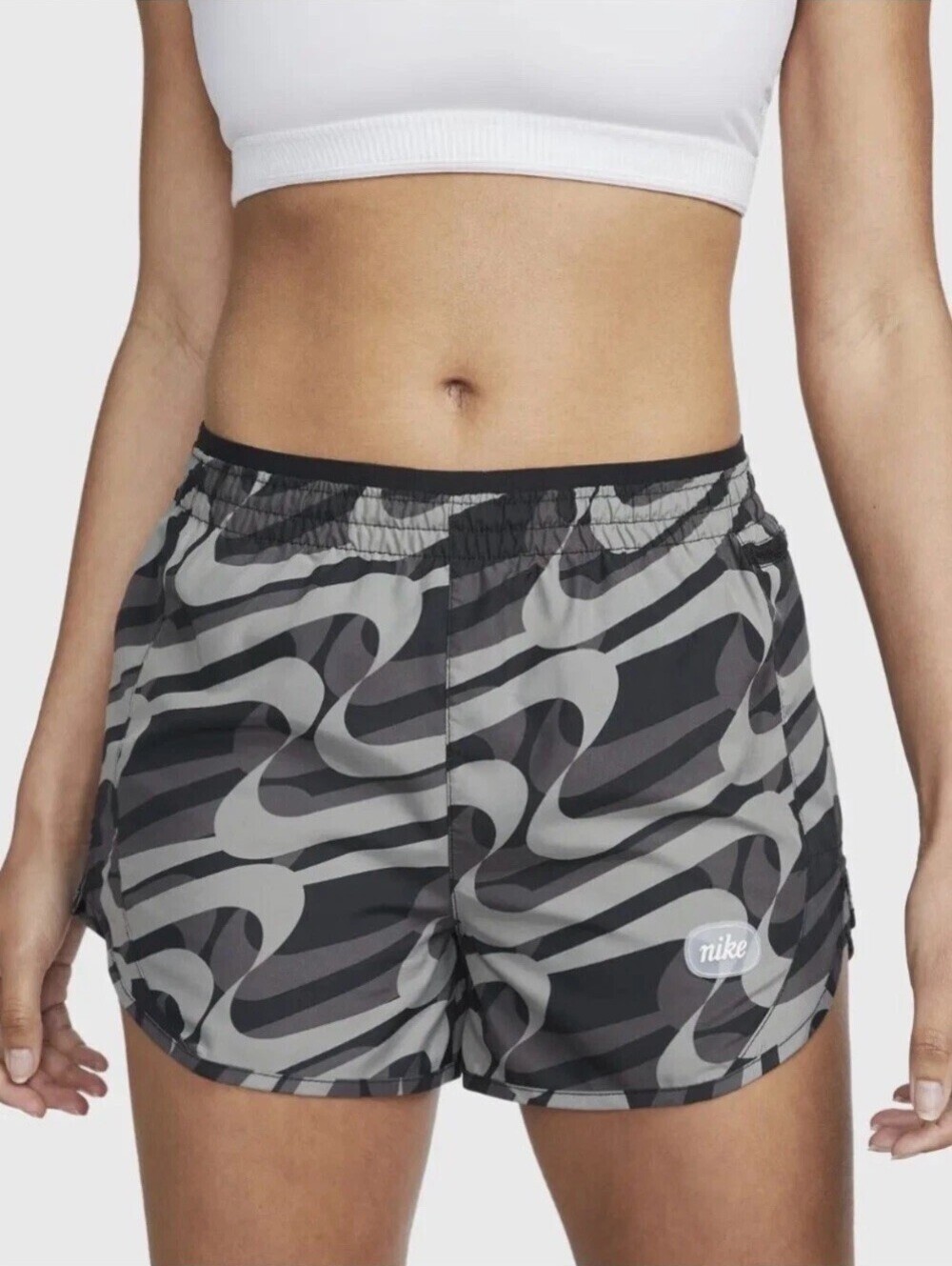 Nike Dri-FIT Icon Clash Tempo Luxe Running Shorts Women’s XL 3” Gray GUC